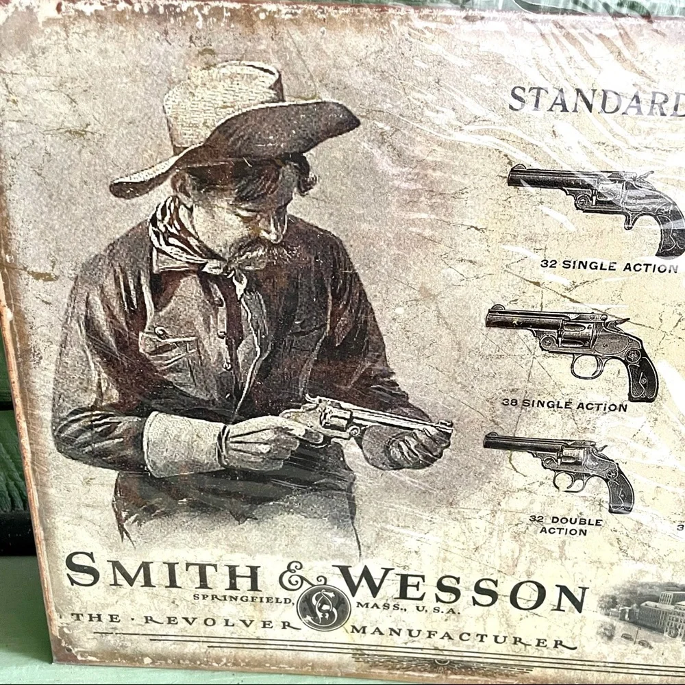 NEW Smith & Wesson Metal Sign